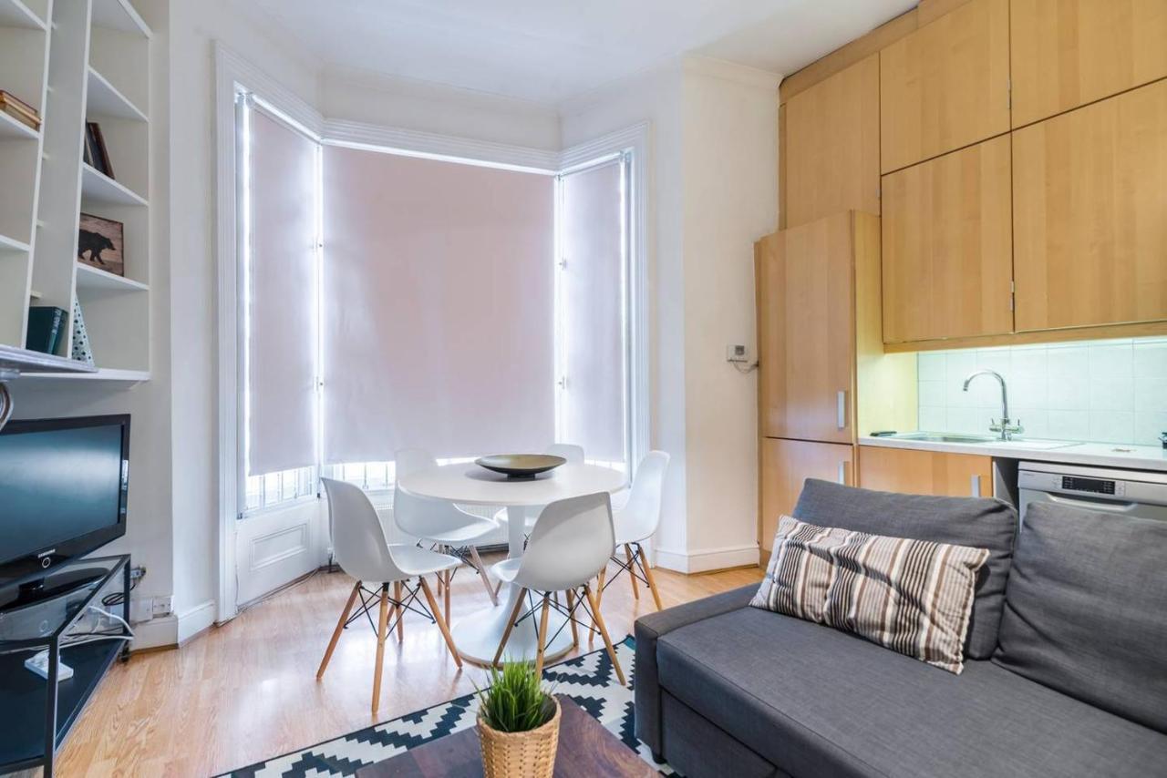 2Br Spacious Flat In West Kensington Fits 6! London Exterior photo