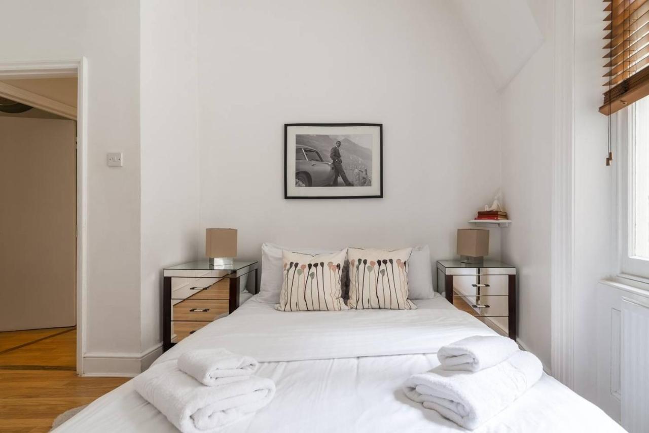 2Br Spacious Flat In West Kensington Fits 6! London Exterior photo